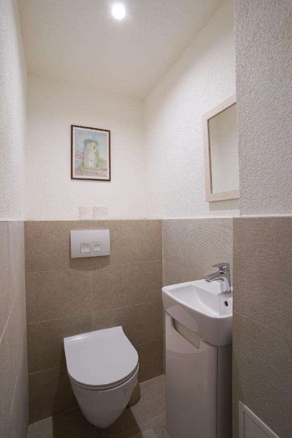 New! Gaiba - Cozy Apartment Nearby The City Hall Сараєво Екстер'єр фото