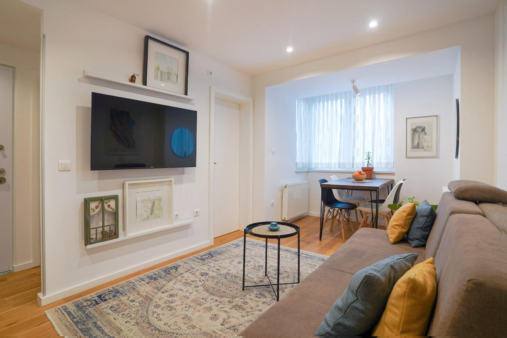New! Gaiba - Cozy Apartment Nearby The City Hall Сараєво Екстер'єр фото